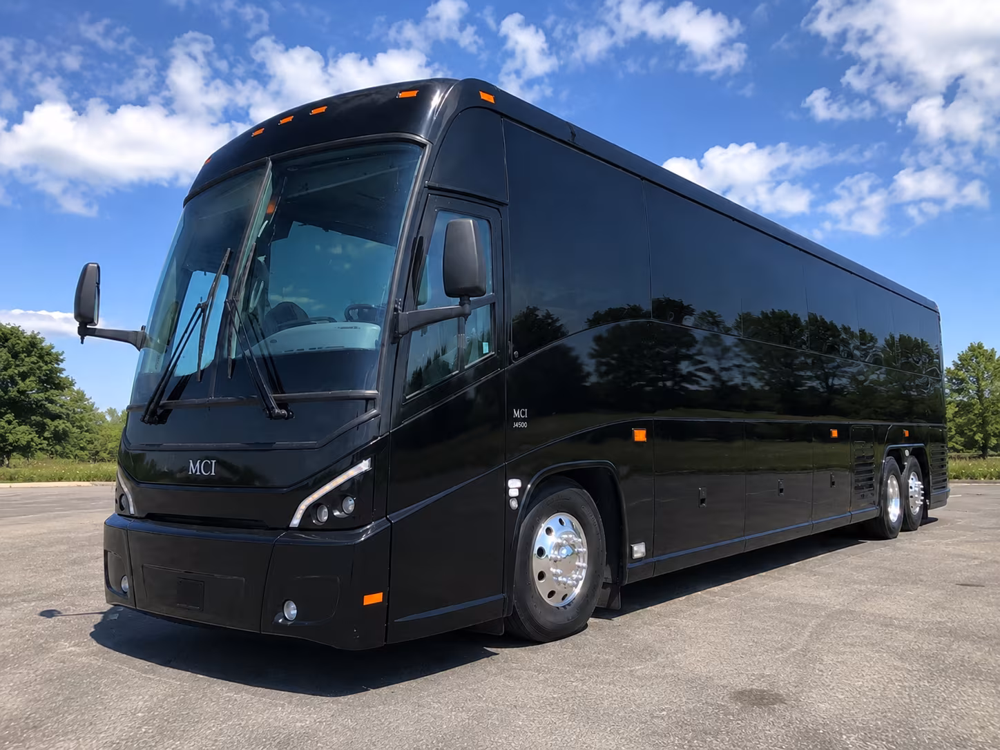 seamless guest shuttles between vallejo hotels and your venue